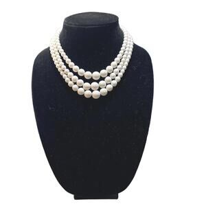 VTG Retro 50s Japan 3 Strand Graduated White Beaded 16 Necklace Silver Tone Hook